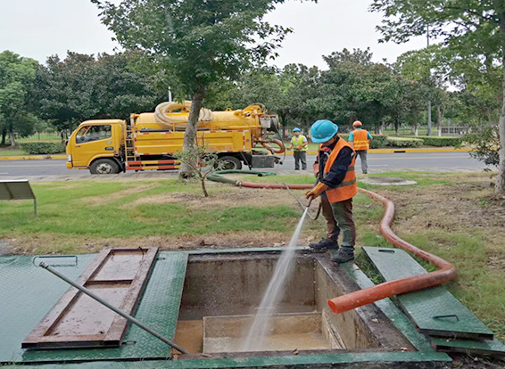 莲花化油池清理
